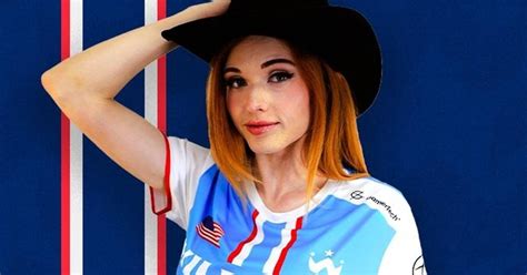 amouranth of|Amouranth becomes Co.